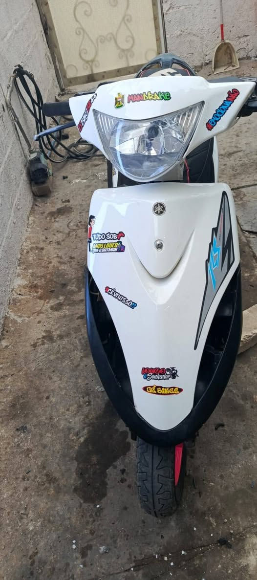 سلام عليكم دراجه ماكس عدله للبع او لمراوس حسب لقناعه
الدراجه خير من الله شلعه ومعدل
منضومه زنون
وياله تزويد
شيال RBM
صالنصه FM
مكينه ينه مبدل ولفات بوشه 55
يرادلها ترتيب فقط السعر 550 وبيها مجال

☎️ ***********
