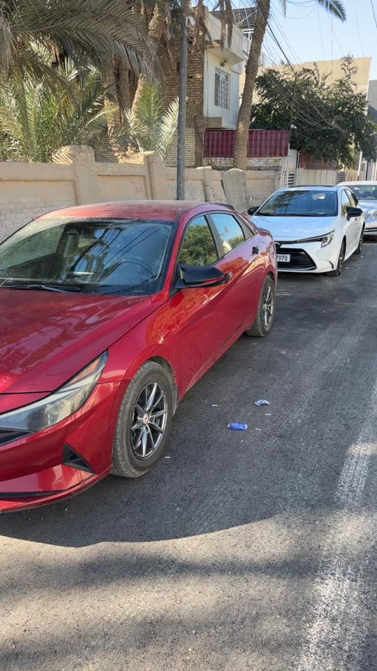 النترا 22
ماشية ٦٩ ميل
بدون دواخل بدون ايرباك بيها كلير امريكا 
صدر جديد قبل اسبوع سويته وتخم تاير جديد
بدون اي نقص السياره 
سونار موجود بالصور 
١٣٠ بيها مجال قليل 
مكانها وزيريه 
***********
