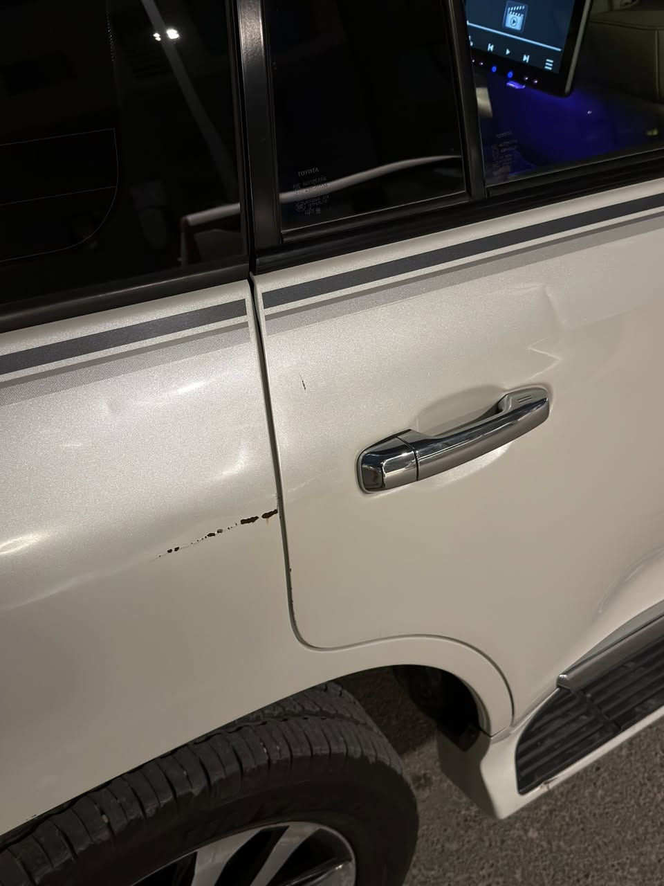 تويوتا لاندكروز 2019
السلام عليكم لاند كروز GXR وكاله SAS ماشيه 125 الف سعرها 53 الف مع رقم مميز مكاني بغداد


**إذا كنت صاحب هذا الإعلان وتريد حذفه لأي سبب، رجاءا أرسل رسالة إلى الدعم الفني**