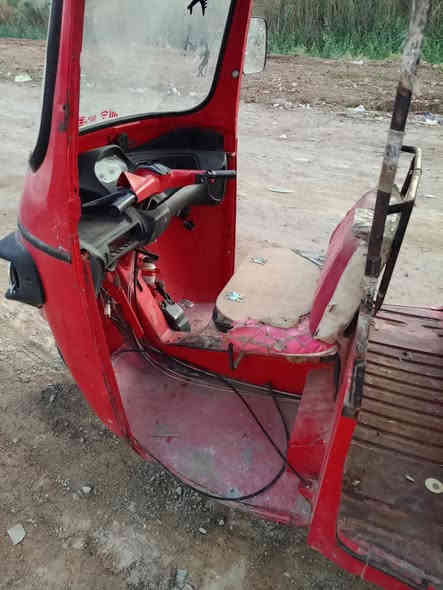 سلام عليكم تكتك بياجو خباطه للبيع تكتك شغاله بس متروكه السعر 800 او بي مجال استفسار  اتصل على هاذ الرقم *********** واتساب هاذ الرقم ***********
