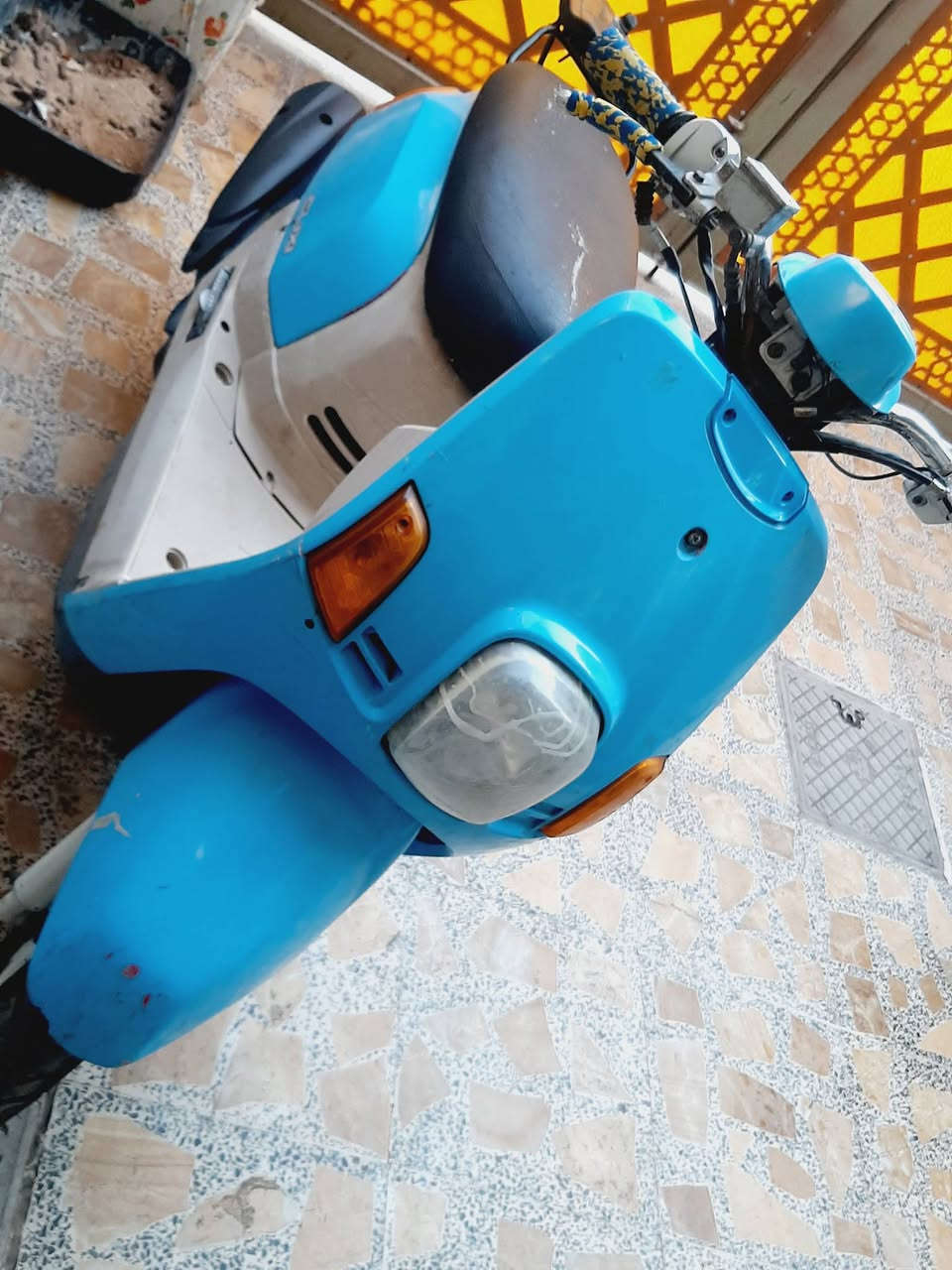 سلام عليكم ماكس بوليسي مكفول من كلشي
1_بوشه 49بلادي 
2-لايت زنون عالي وناصي 
3-تخم تايرات جد 
4-كهربايات كله شغاله 
5-الدراجه نكره 
6-محرك مامفتوح بلادي سعره 650وبيه مجال الشراي المكان بغداد الرصافه الثانيه الرقم بيه وتساب ***********
