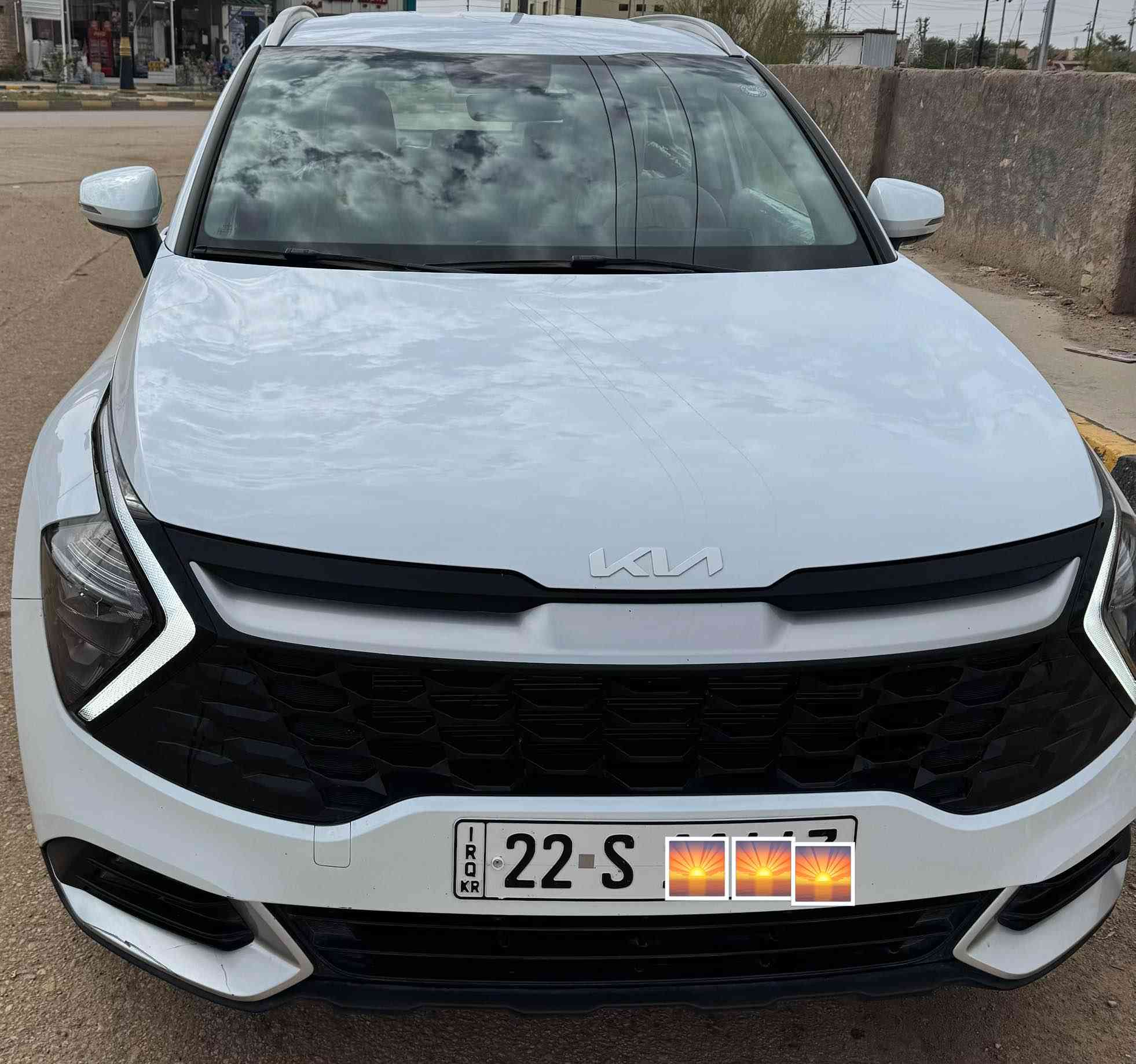 🚗 للبيع – كيا سبورتاج 2025 خليجي 🚗

🔹 رقم أربيل – تحويل أو وكالة حسب الرغبة  

🔹 المسافة: 16,000 كم فقط  

🔹 استخدام شخصي – سيارة نظيفة جدًا وجاهزة بالكامل  

🔹 مكفولة (ضمان شركه NIM)

⸻

⚙️ المواصفات:

✔️ محرك 2000cc (دوش)  

✔️ تبريد قطعتين  

✔️ شاشة كبيرة حديثة  

✔️ مثبت سرعة (كروز)  

✔️ أنظمة قيادة: Smart / Eco / Sport  

✔️ سايد بريك كهربائي  

✔️ أوتو هولد  

⸻

💰 السعر: 21,500$ (قابل للتفاوض البسيط)  

📍 الموقع: ذي قار الشطرة 

📞 للاستفسار: *********** الشطره, ذي قار
