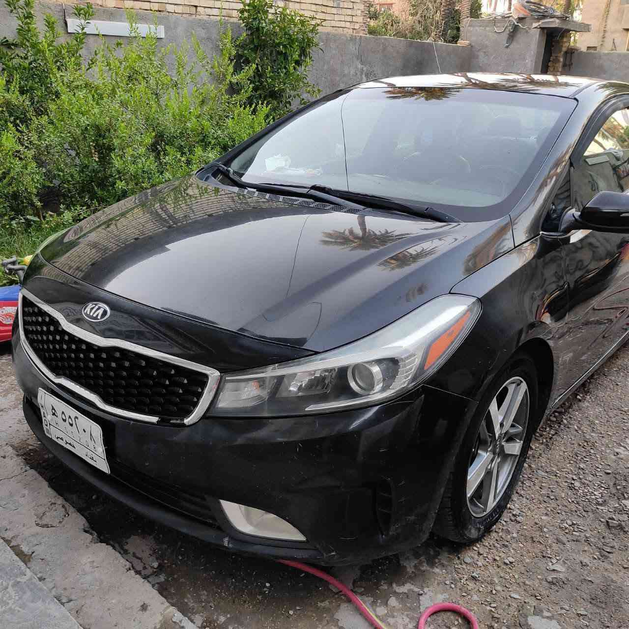 سلام عليكم كيا فورتي للبيع موديل ١٧
التفاصيل 
والسعر خاص 
*********** واتساب
