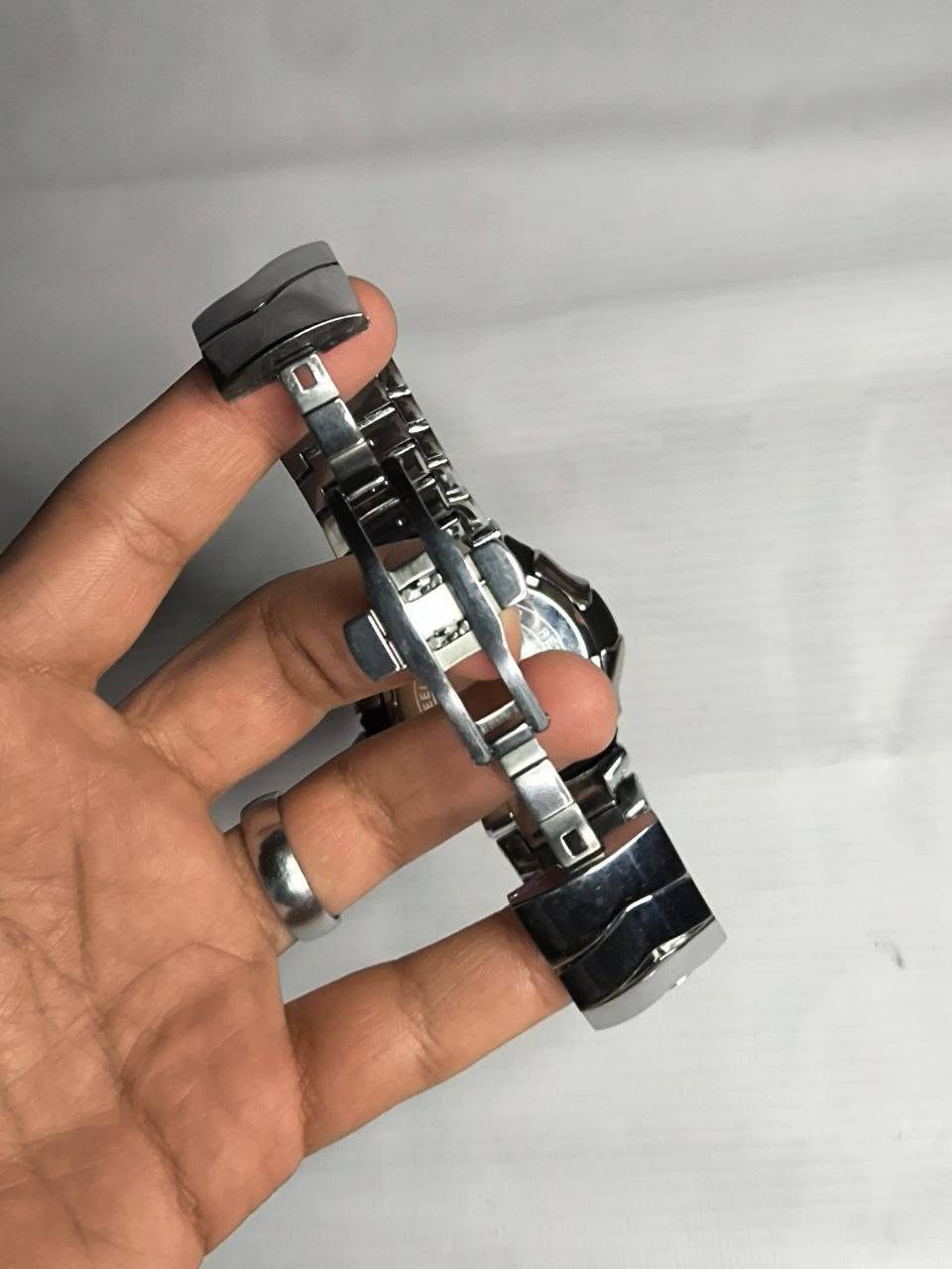 كاسيو CASIO (حربه) ماستر كوالتي
تحفه فنيه قطعة ولا غلطه
لمحبي الفخامة والرعب
مكينة كوارتز 
ساعة من الستانلس ستيل مع نيكل روم لامع اميال لامينوس
قفل فراشة
زجاج زفير ضد الخدش 
مقاومة ماء وغبار 
مختمه بالكامل
وزن ثقيل جدا 
 
القطعة ما تتفوت 
سعر :- 32 ع اول تم 
ملاحظة :- قطعة واحده فقط 
للحجز والاستفسار يرجى الاعتماد خاص


**إذا كنت صاحب هذا الإعلان وتريد حذفه لأي سبب، رجاءا أرسل رسالة إلى الدعم الفني**