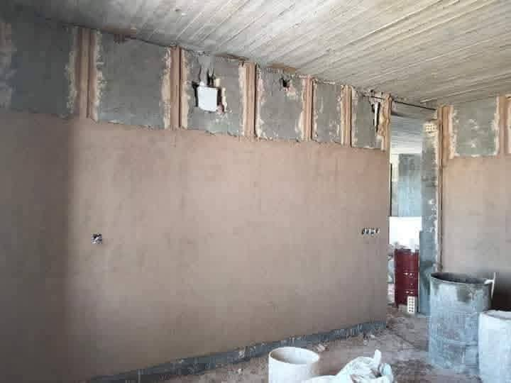 كادر لباخ جص وبورك شرط استلام مهندس امتر 600) من الموصل ***********
