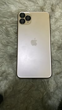 آيفون ١١ برو ماكس • ٢٥٦ • فيس ايدي شغال