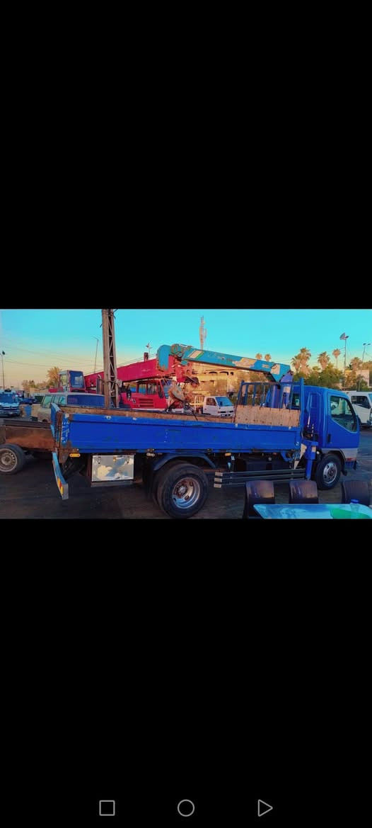 كنتر بزون موديل 97 سياره بل سنويه بدي كرينها 2500 غير متواجد على الفيس للاستفسار الاتصال ***********
