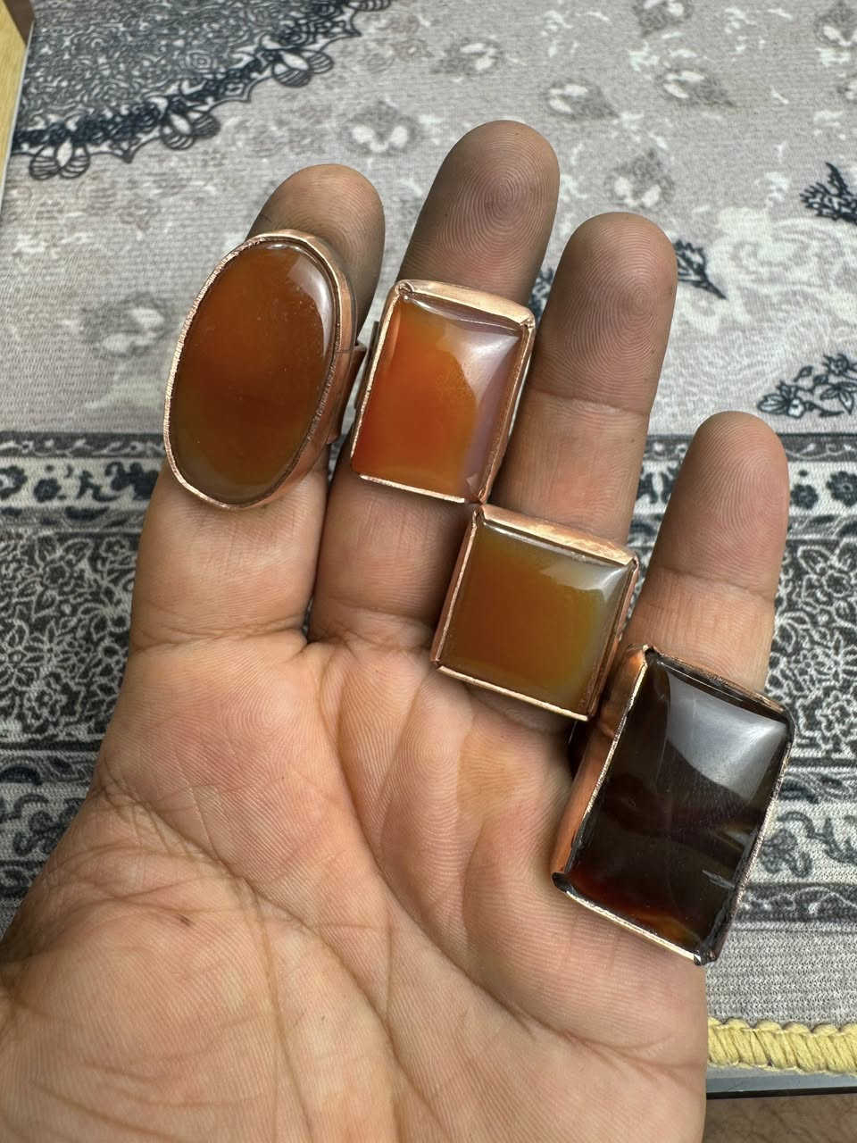 صياغات يدويه نحاس احمر قطعه١٠


**إذا كنت صاحب هذا الإعلان وتريد حذفه لأي سبب، رجاءا أرسل رسالة إلى الدعم الفني**