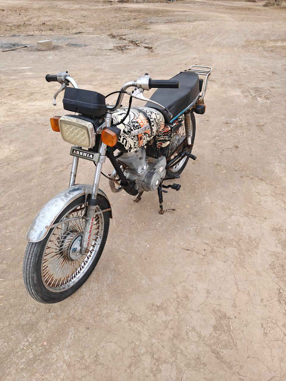 دراجة 4كير كلك للبيع السعر 300وبيها مجال الرقم ***********
