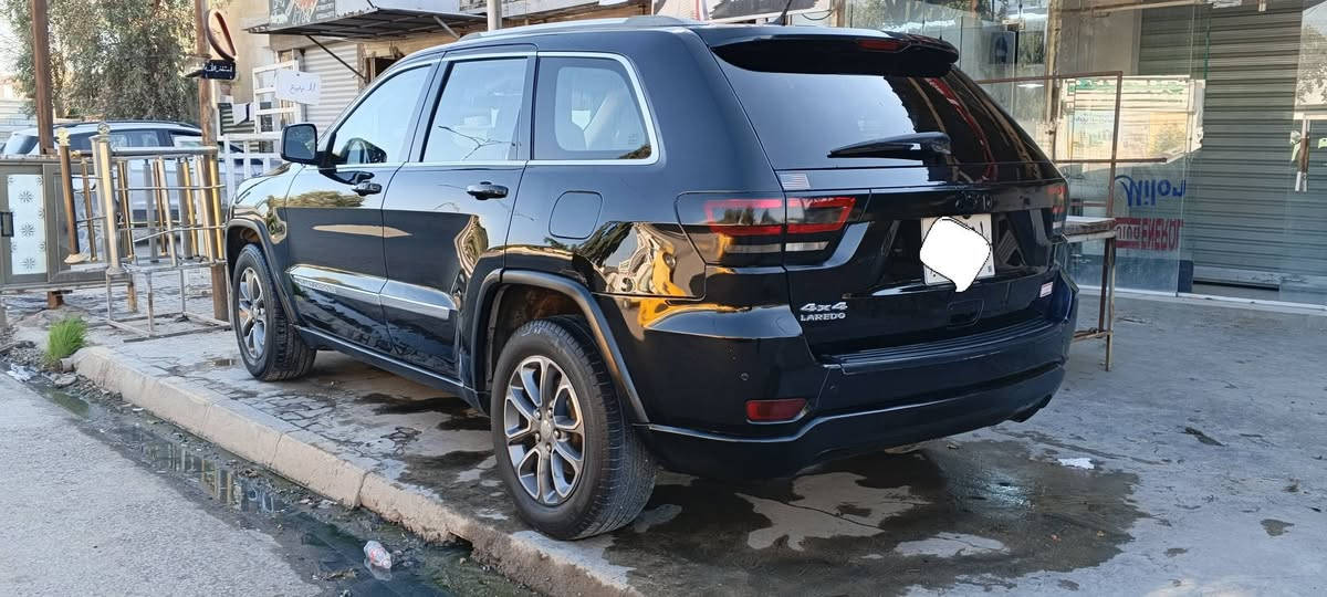 للبيع #فقط 

جيب 2011 امریكی كلین بدون صبغ  سياره جديده بمعنه الكلمه  

سياره مواصفات عتياديه 

تحكم ستيرن 

شاشة ایباد اصلی 200$

كامره خلفيه

تبريد قطعتين 

كشن كهربائي 

وباقي المواصفات المعروفه 

 محرك السياره 6/3.6 بحاله ممتازه 
ماشی 105میل 
عشرە سنە یمی و بسمی و دفتر بنزین موجود 

كير محرك  تبرید   دبل اکسل كله بل شرط  

سعر  السياره عله نضافتها بلاش. 158 و بی مجال کلش قلیل كركوك, العراق


**إذا كنت صاحب هذا الإعلان وتريد حذفه لأي سبب، رجاءا أرسل رسالة إلى الدعم الفني**