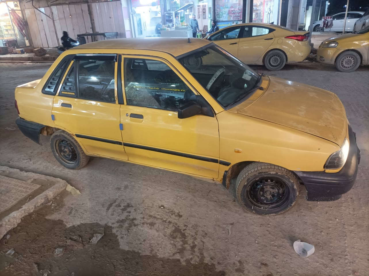 للبيع سايبا موديل 12رقم كربلاء السعر 14ورقه سنويه ساقطه راعيها موجود اواجهك وياه وتتكاتب وياه شرط كير ومكينه زينات حداديه تعبانه مكاني بابل ***********
