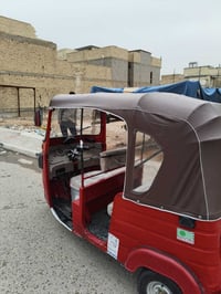 تكتك بجاج للبيع مديل 18 تكتك نضيفه سعر 3 او 900 بيها مجال ‏‪0781273538...