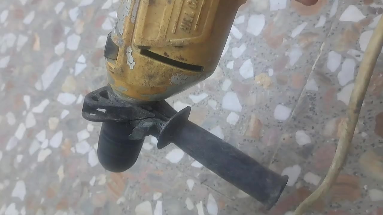 غراض بيت للبيع كلها نضيفه بس متروكه بالمخزن جانن بدون تصليح
مكاني رئاسه شارع عشرين كل التفاصيل مذكوره


**إذا كنت صاحب هذا الإعلان وتريد حذفه لأي سبب، رجاءا أرسل رسالة إلى الدعم الفني**