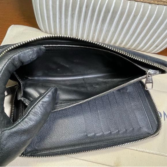 كل القطع اصليه وجديده🦋


**إذا كنت صاحب هذا الإعلان وتريد حذفه لأي سبب، رجاءا أرسل رسالة إلى الدعم الفني**