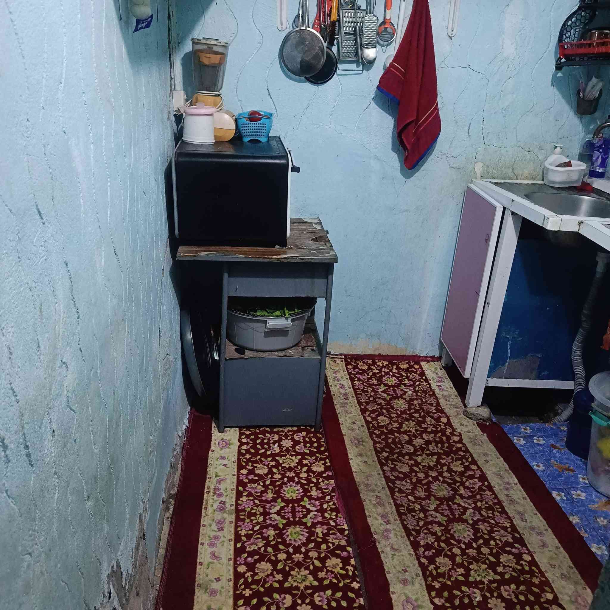 السلام عليكم 
مشتمل للبيع الجمعية قرب صالون حنين 
المساحه 90 السعر 37 وبي مجال زراعي سند 25
***********
