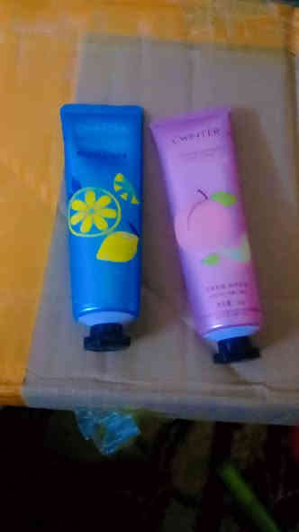 مجموعة مكياج كوري وشيكلام وعناية بشره وماسكات كلها كوري الماسكات 16 نوع العدد الكلي 84 ماسك  مرطب شفه 60 قطعه + باروكات 2 باللون الاسود الطبيعي + 11 قطعه أكسسوارت  سعر جمله ع اول تم 80  الف وبالعافية تواصل واتساب ***********
