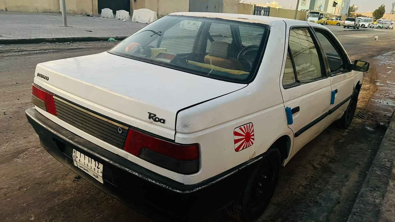 سيارة بيجو روا 2009 سنويه منتهيه بل 24 راعيه بنجف ويجي يحول ويريد يحول مكينه بيها خيط تبخير ولكير  يفلت ساعات بس ال4 وتبرىيد شغال بس نقص غاز ولبدي شوف العين *********** البصرة, العراق
