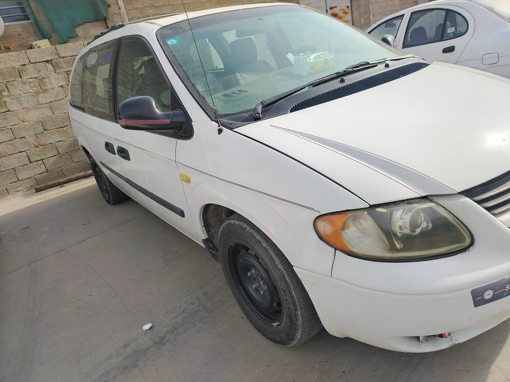 دوج كرفان 2006 وارد محرك 3300 كير ومحرك مضبوط 
تبريد تدفئه شغال
 شاشة وكامرة خلفية
 لايت عدسة
رقم دولي وهزة جديدة
عليهة ادامة كاملة
باب اسلايد مبدل العكس السايق
السعر78 بي مجال
العنوان أبي غريب
اتصال *********** بغداد, العراق
