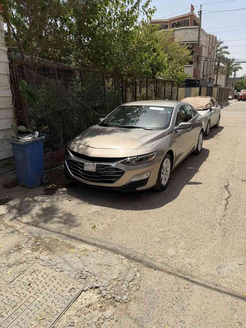 من رخصت الكروب المحترم للبيع ماليبو موديل ٢٤ السياره وارد أمريكي حادثه بصيط ألون بيجي ذهبي ماشيه ٣٢ ألف السياره جديده معنه الكلمه مستعجل علا بيعته السعر ١١٥ وبيه مجال قليل المكان بغداد حي العامل *********** وتساب
