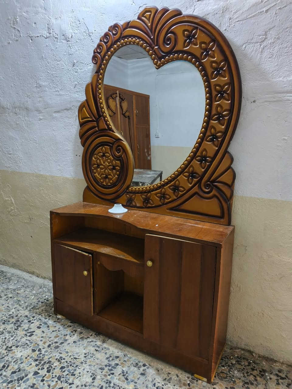 بنات غرفه للبيع جديده ودوشك هم جديد سعره ٥٠٠مستعجلين ع بيعه


**إذا كنت صاحب هذا الإعلان وتريد حذفه لأي سبب، رجاءا أرسل رسالة إلى الدعم الفني**