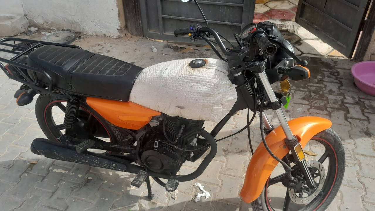 شاينك ٢٠٢٥ أوراق سكنر
٨٥٠ للبيع اتصال ***********
