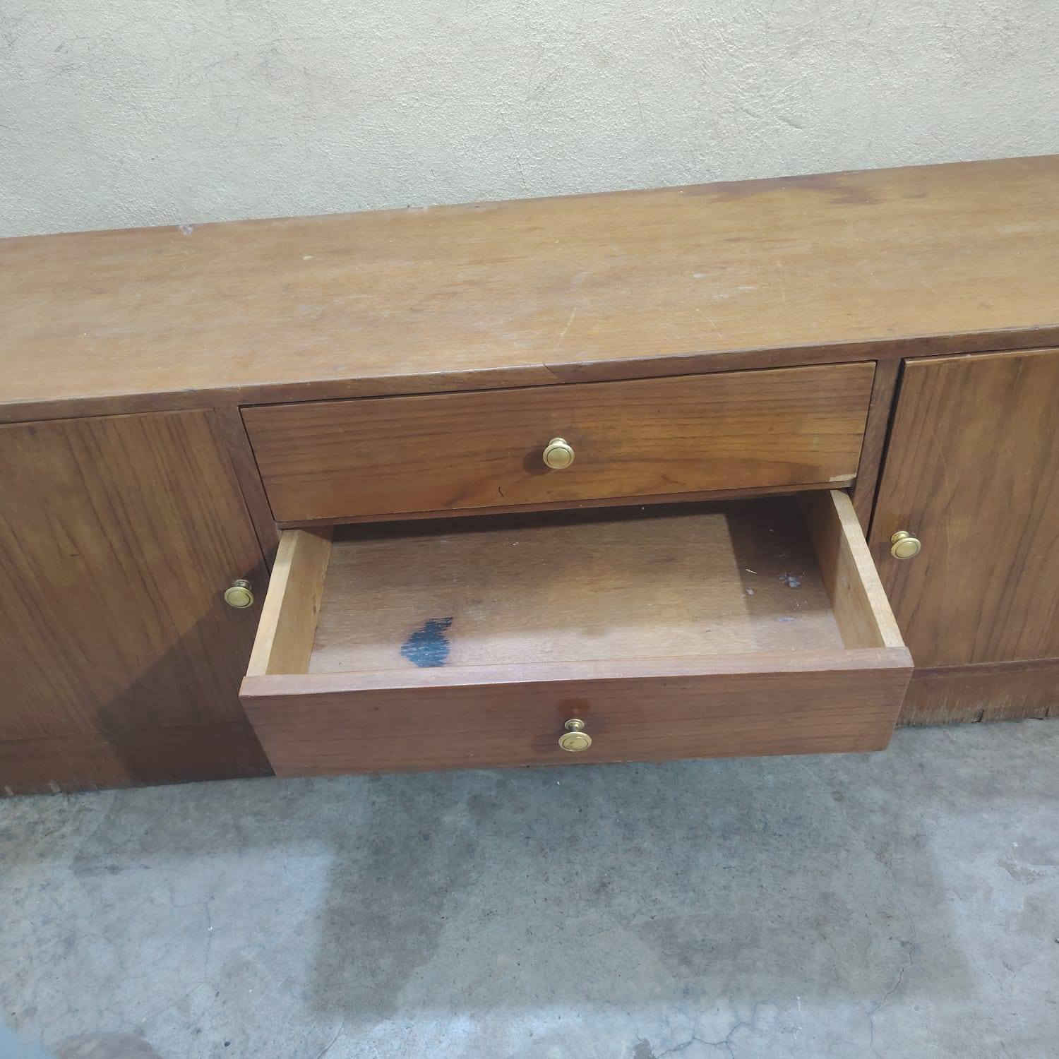 بوفية صاج الاصلي عراقي ٣ مجرات
بـ ٥٠ الف وبيها مجال


**إذا كنت صاحب هذا الإعلان وتريد حذفه لأي سبب، رجاءا أرسل رسالة إلى الدعم الفني**