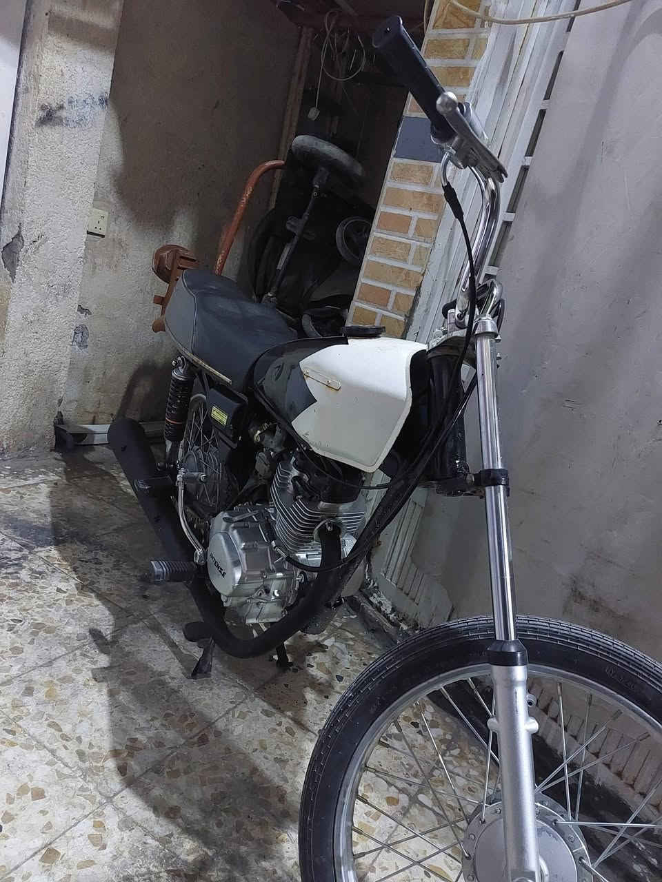 اربعه كير كلك السعر 500 مكاني كربلاء ما مفتوحه انتنس  ***********
