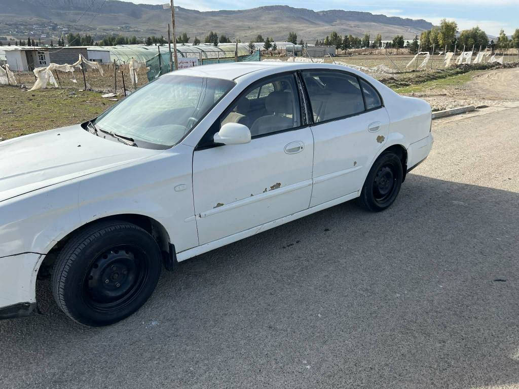 داوێ نۆبرا مۆدێل ۲۰۰۰ گێڕو مەکینەی کامری گێڕ تۆماتیک گێڕو مە کینە بەشەرت تەقەو ڕەقەی  بە شەرت سەنەویو ئەوەلیات   بە شەرت   چوار تایەو ویلی جوانو پاک سەیارە کە جایزەو مەسروفی نیە زۆر مەزبوتە   سعری ۱٦ و مەجال شوێن بازیان ۰۷٥۰۱۰٦٦۱٨٦  ۰۷۷۱٥۳٤۷٤۷٤  ئاڵو گۆڕ ئەکم لە سەر دڵ گرتن كالار, السليمانية
