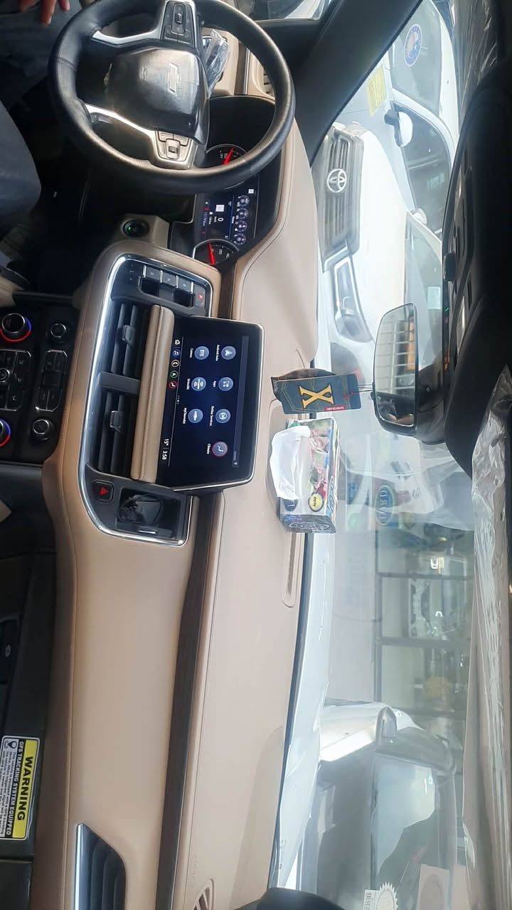 السلام عليكم
تاهو برايمر فول 2021

حادث باب امامي وخلفي جهة يمنى خفيف رقم بغداد بااسمي

السياره استخدام شخصي مطالعه هواي 

سعرها 420 وبيها مجال قليل

عنواني بغداد غزاليه 

***********
