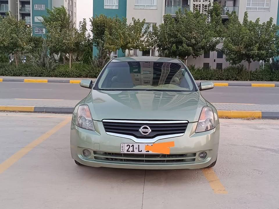 نيسان التيما موديل2008 خليجي سياره مابي ضربه مصبوغه حزام كير مكينه شرط تبريد تتفه شغل سياره جهازه مابي نقص سعره 88 رقم موبايل ***********
