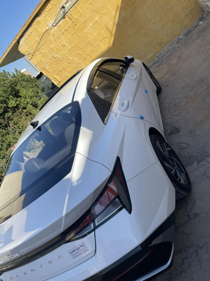 السلام عليكم للبيع الانتره 2024 خليجي كفاله عامه عده بارد بجامله الأيمن عل كد 4اصابع فقط سياره جديده عل وضع شركه ماشيه 40الف محرك 1500 دبل نوزل فول مواصفات رقم اربيل هزه جديده بسم شركه تريد تحويل تريد وكاله السعر 143 وبيه مجال قليل مكاني بغداد ***********
