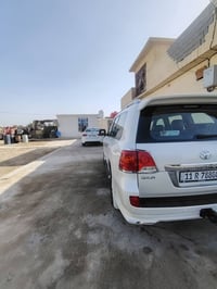 لاندكروز • ٢٠١٥ • بريم