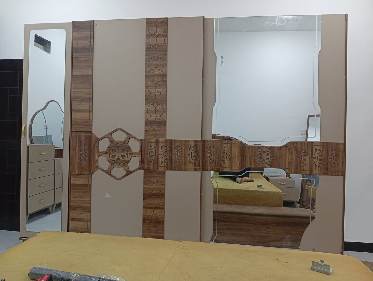 غرف ٨قطع سعر٤٠٠


**إذا كنت صاحب هذا الإعلان وتريد حذفه لأي سبب، رجاءا أرسل رسالة إلى الدعم الفني**