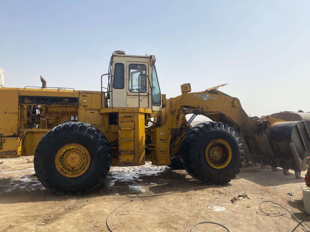 شفل 97 للبيع جاهز وبالشغل البصرة الزبير السعر ٢٥٠  ***********
