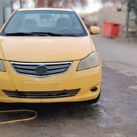 للبيع   بي وايدي  2013 G3 محرك هونداي  سنويه ل30 رقم انكليزي بصمه كير ...