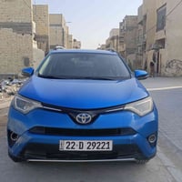 راف فور موديل 2017 بسمي  حادثها جاملغ وبنيد0بدون  دواخل السعر 165وبيها...