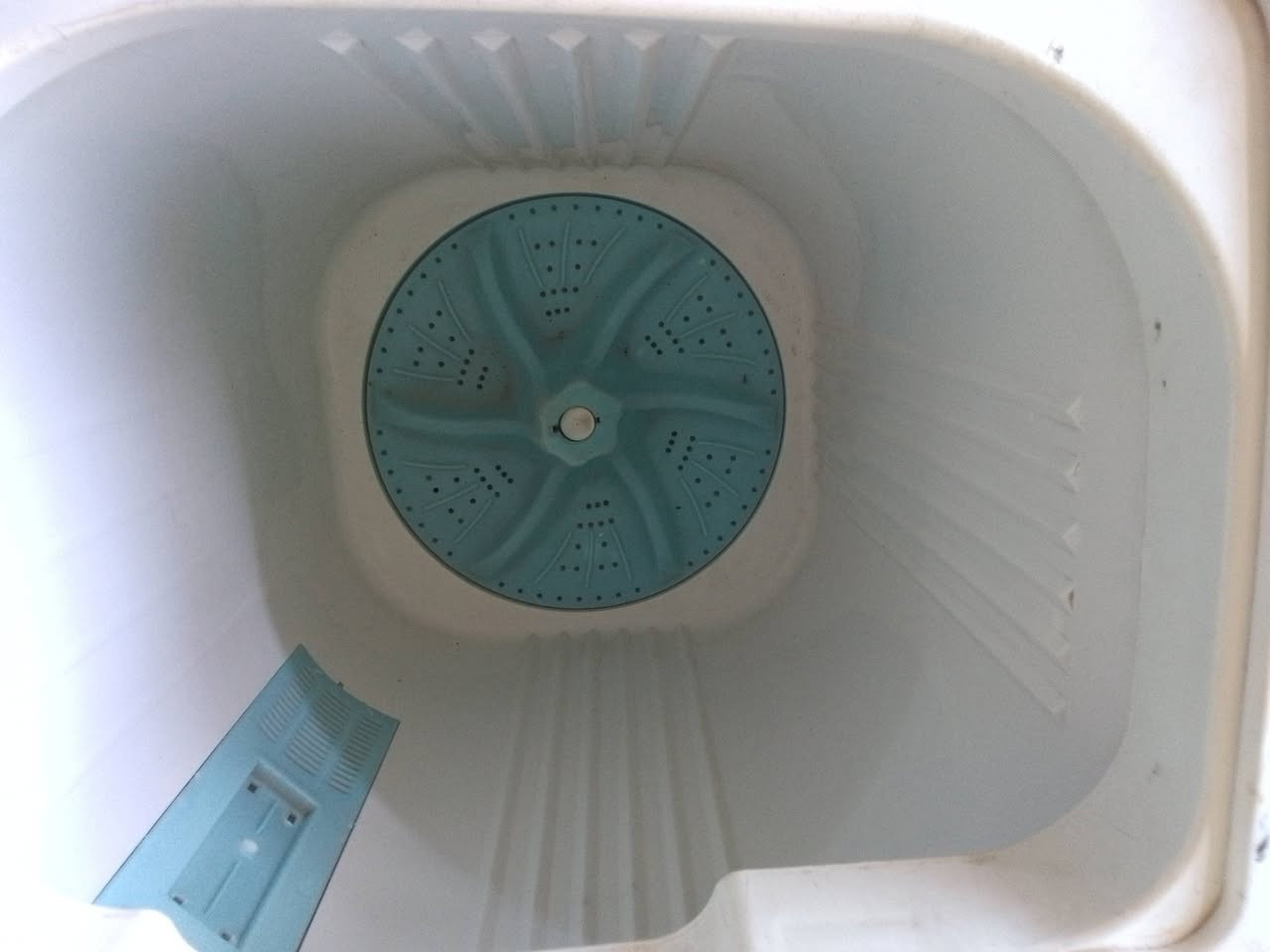 غساله حجم وصط نضيفه وشغاله على الفحص نقص بس البيبان سعره 50 وبيه مجال مكان ديوانيه  شارع سالم


**إذا كنت صاحب هذا الإعلان وتريد حذفه لأي سبب، رجاءا أرسل رسالة إلى الدعم الفني**