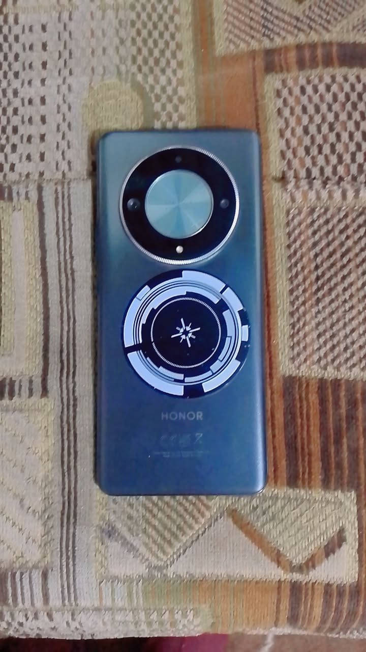 السلام عليكم مبايل هونر 
.x9b
للبيع ذاكرة 256 
اخو الجديد مستعمل قليل 
بدون ملحقات السعر 225 و بي مجال$


**إذا كنت صاحب هذا الإعلان وتريد حذفه لأي سبب، رجاءا أرسل رسالة إلى الدعم الفني**