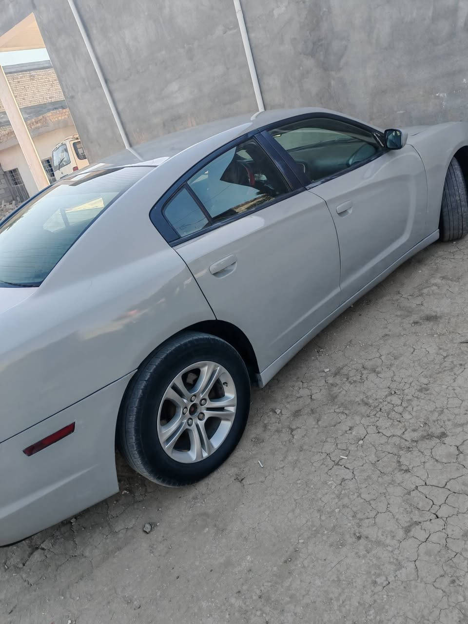 للبيع شارجر مديل 11 حادث جوملغ امامي بيه تغير لون مكفوله من كلبه تجيه كص سياره عضمها صاحي كير مكينه شرط تبريد ثلج تخم تاير كرهبايات مسويله ادامه كامله سنويه ل 28 سعر 120 مكان رميثه ضوالم استفسار ***********
