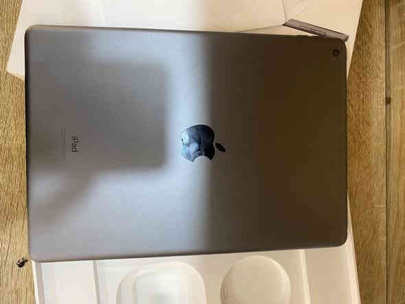 ايباد 9 ذاكرة 256
شرق اوسط وياه كيبل فقط جهاز نظيف 
سعر 380 الف وبيه مجال حك جيه 
بغداد:حسينية الراشدية
***********
