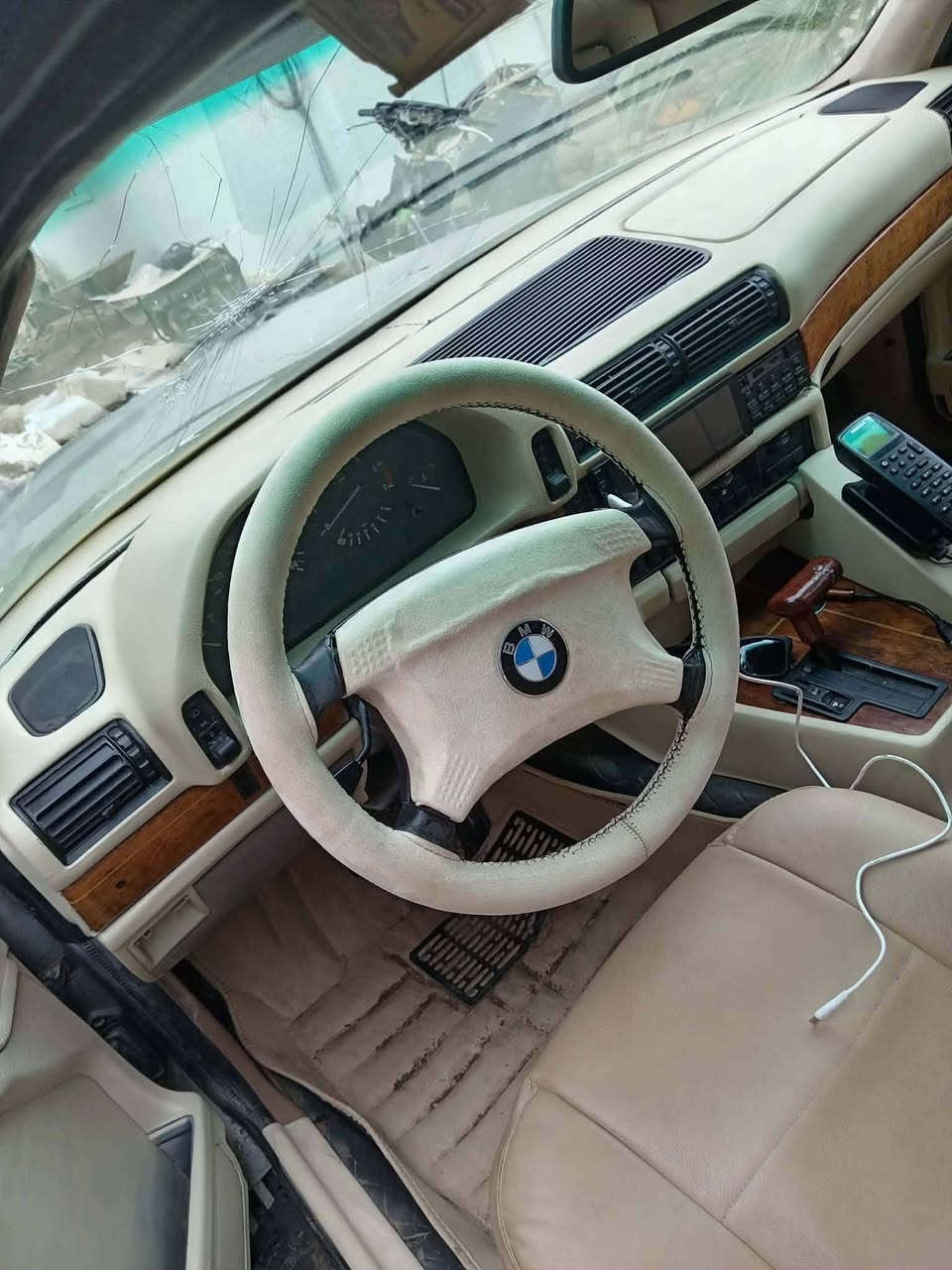 سلاام عليكم بي ام محور بطه 3000 لبيع أو مراوس ***********
