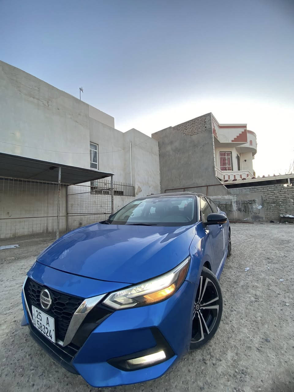 السلام عليكم
نيسان سينترا
2022
لون ازرق تو كلر 
رقم كركوك الدولي سنويه وهزه جديد
ضربتها سطحيه وصور الحادث مرفقه بدون لغد او شاصي
فول مواصفات SR
رادار امامي خلفي
4كامرات
تحديد مسار
تدفئه وتبريد مقاعد
تدفئه وتبريد ستيرنك
سلايد روف
مقاعد جلد 
ماشيه 66الف مايل
للاستفسار واتساب او اتصال اعتذر عن الرد على التعليقات او الخاص بسبب كثرة الرسائل 
*********** مكان السياره صلاح الدين سامراء
