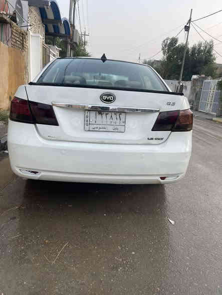 تحيه طيبه 
بيوايدي جي 3

موديل ٢٠١٣

السعر ٣٩ مجال جداً بسيط 

رقم بابل السنويه لل ٢٩ 
(شرط التحويل) 

بيهه ضربه بلجاملغ الامامي العكس السايق ومبدل نفس الون 

مابيهه كل نقص

مكاني واسط نعمانيه 

***********
