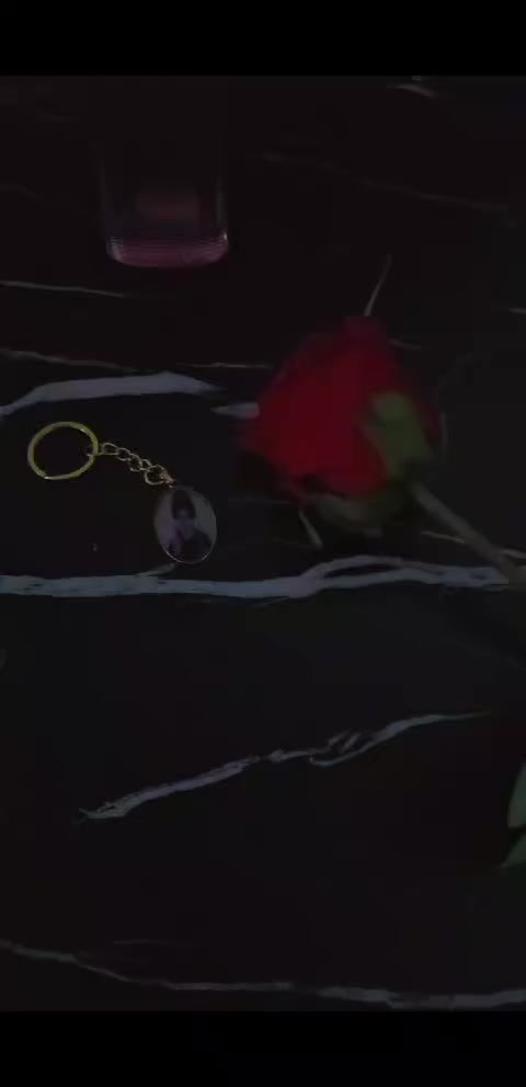 زبوني هذا دائما ذواق  يطلب عطر ويه كل طلبيه  مداليا سيد الصدر اجاني عليها أكثر من طلب سعرها 5 الاف فقط اشتغلها حسب طلب اي صوره تعجبكم اشتغلها 
***********
