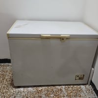 مجمدة • للبيع • الهرمات شارع 60
