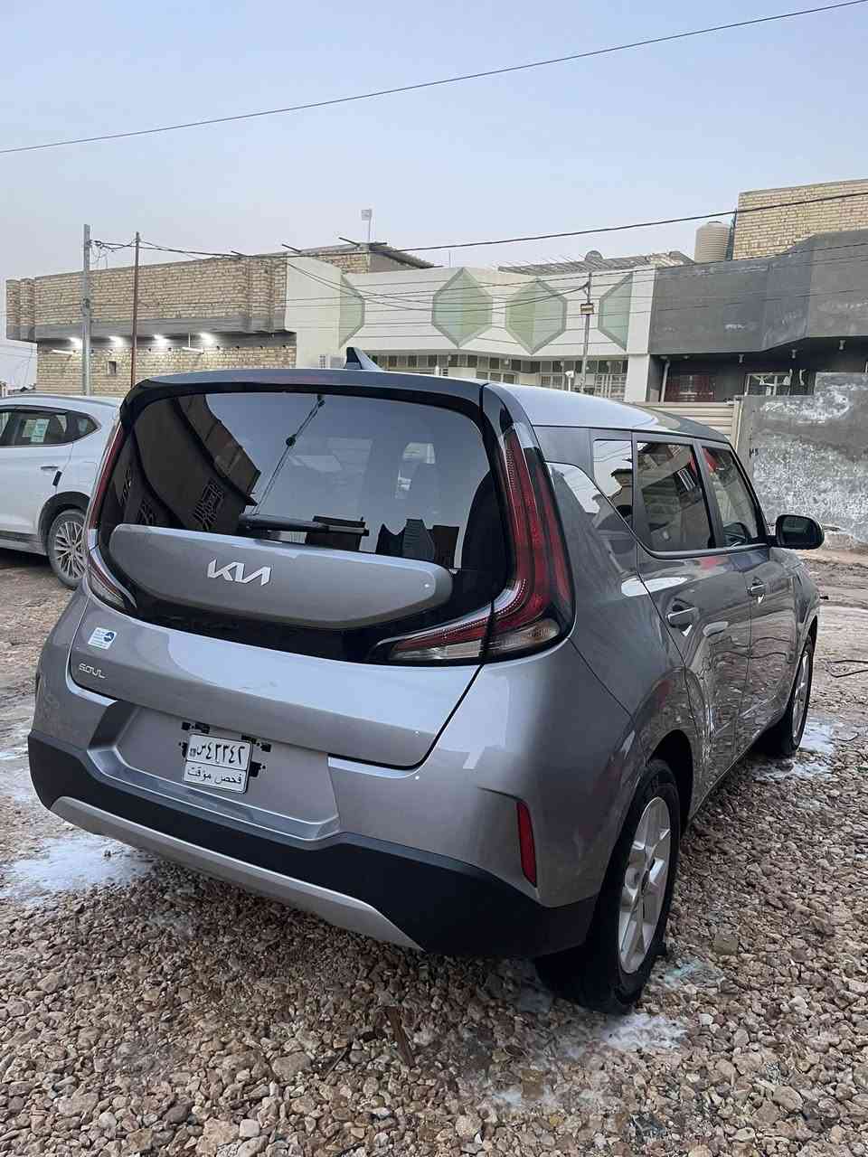 السلام عليكم صول موديل 2025 ماشيه 4 الف مواصفات رادارات شاشه كامره ويل كب توقف ذاتي  جديد باسمي حادثه فقط دعاميه مبدله نفس اللون وبارد بسيط بالجاملغ كلشي موضح بالسونار وصور الحادث موجوده بالمنشور مكان السياره الحله للاستفسار ***********
