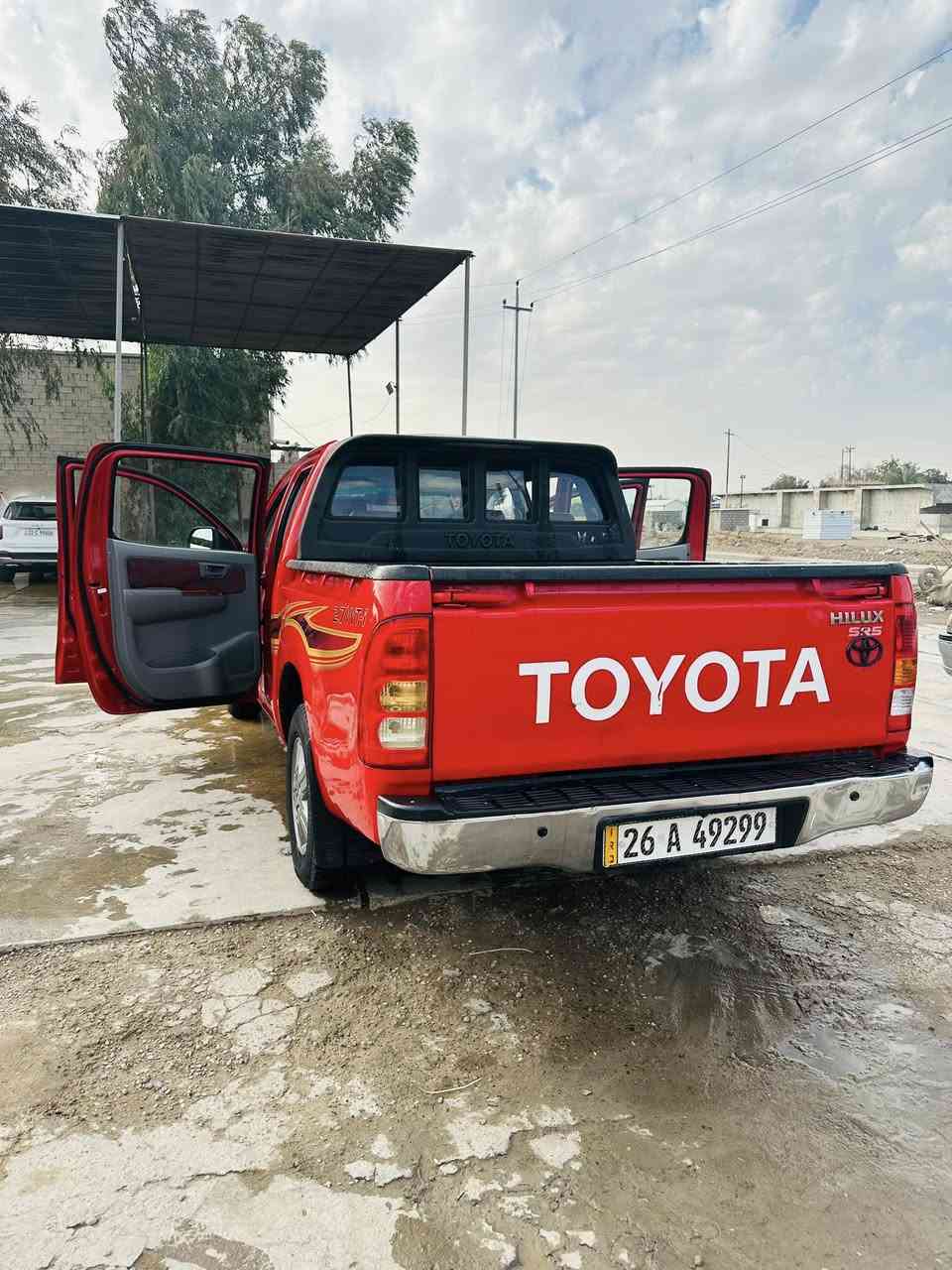 ٢٠١٠ كويتي صلاح الدين سنوية وهزة جديد صدر تايرات كامل جديد السعر ١٦٠ مكان سامراء. ***********
