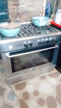 طباخ • يحتاج تبديل عيون • فرن شغّال