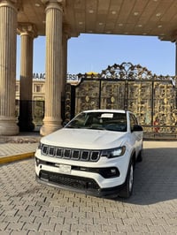 جيب كومباس • ٢٠٢٤ • ماشي ١٨٠٠٠