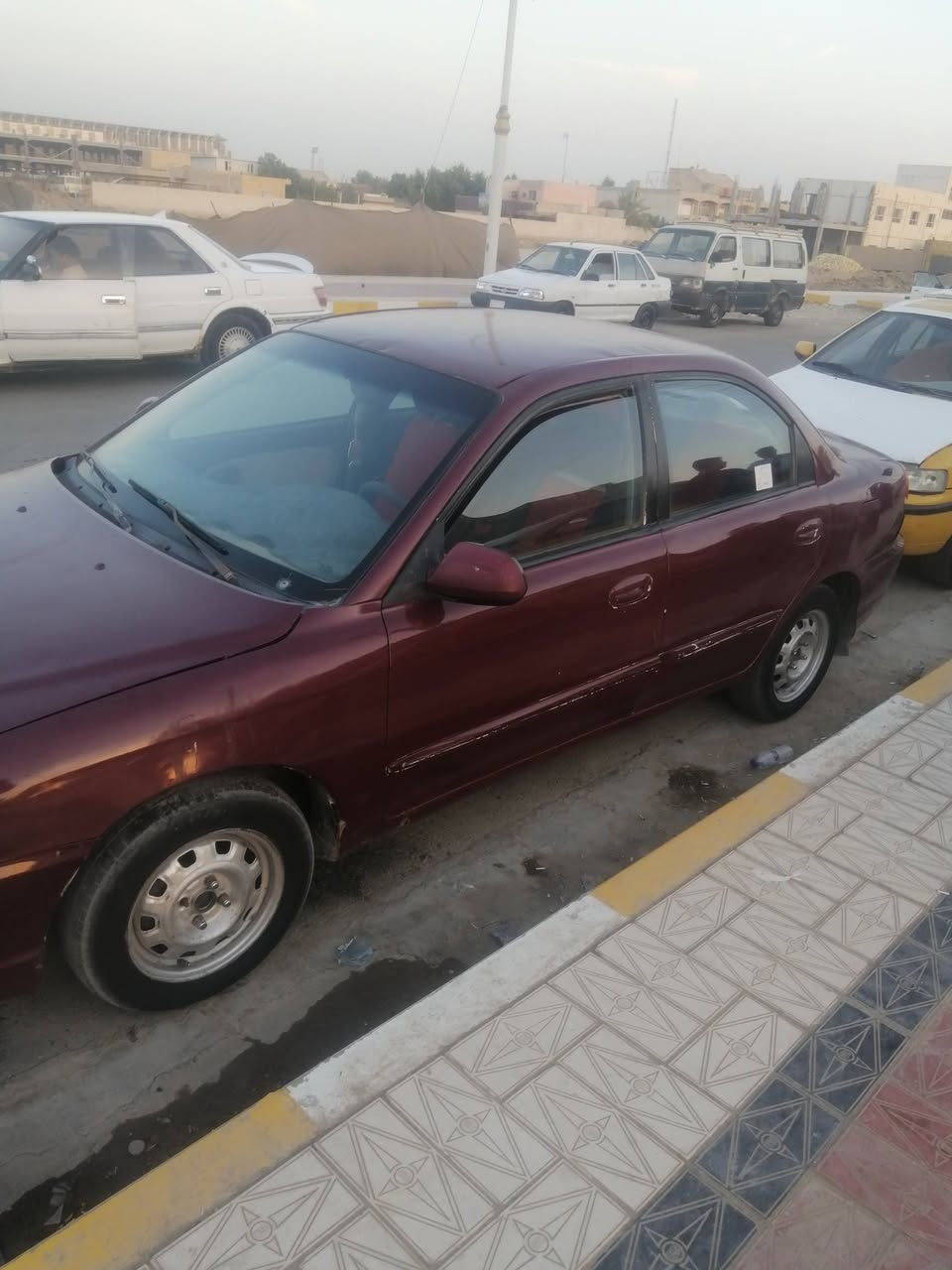 كيه سبكترا 2002
رقم انكليزي الجديد رقمه بغداد
بسمي مداور ثاني يوم مكفوله من العيب الشرعي والاصوليات
مصبوغه عام نظيفه
كهربائيات كله شغاله
محرك وكير كورلا ١٨٠٠ مكفولات
حداديه جديدة توني مبدل صدر كامل
نقصه بس تبريد فقط 
للبيع
السعر ٣٧
شراي خابر او واتساب
***********
